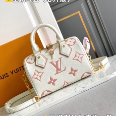 Louis Vuitton Speedy Bags